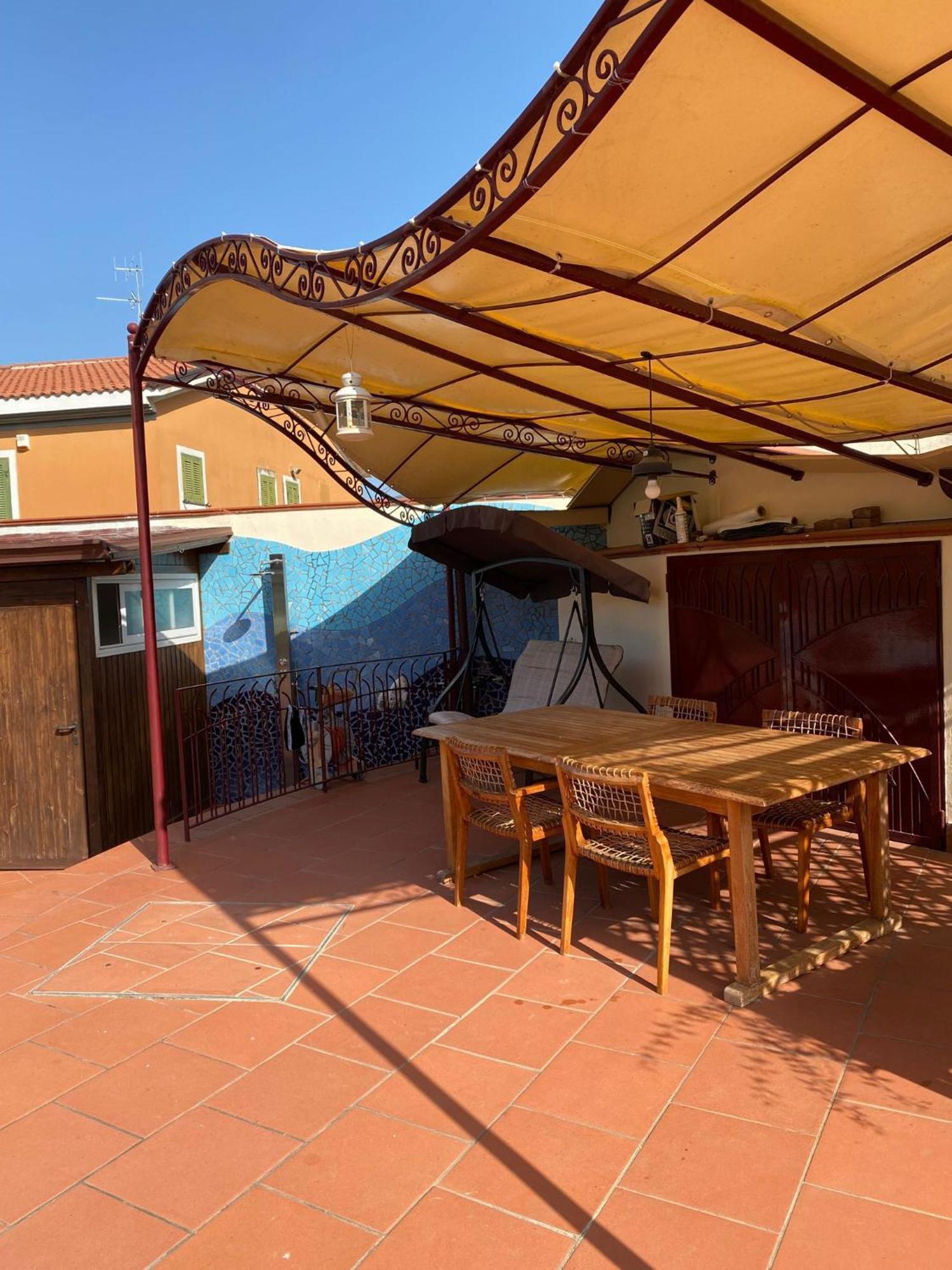 B&B La Rosa Salerno Exterior photo